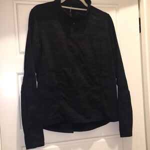 Mondetta, XL, black camo pattern lightweight long sleeve jacket. Great condition